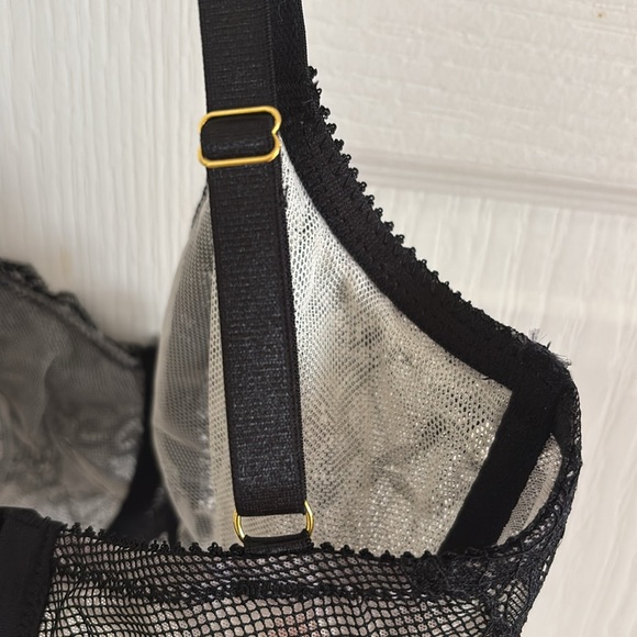 Bombshell Boudoir NWT bra 30ddd- kept in sealed package. - Picture 6 of 11